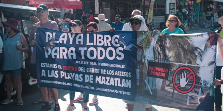Ciudadanos Exigen la Apertura de Accesos a la Playa Barra al Mar
