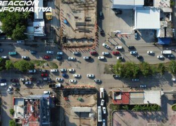 Constructora del puente de la Colosio sigue sin operar de noche; recibirá visita del Estado para agilizar obra