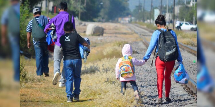 “Mexicanos de Mazatlán” algunas personas que fingen ser migrantes para lucrar