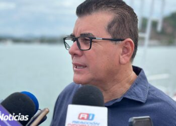 Lluvias dejaron encharcamientos en varios puntos de Mazatlán y deslaves en el Cerro de la Nevería y Flores Magón