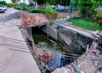 Ojalá ya terminen de arreglar la calle, es un transitar muy peligroso: Vecinos de Hacienda del Seminario