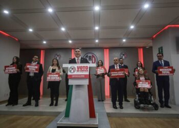 Alejandro Moreno denuncia amenazas del crimen organizado para forzar voto a favor de reforma judicial