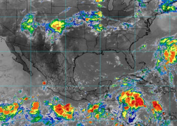 Alerta por lluvias en 16 estados de México