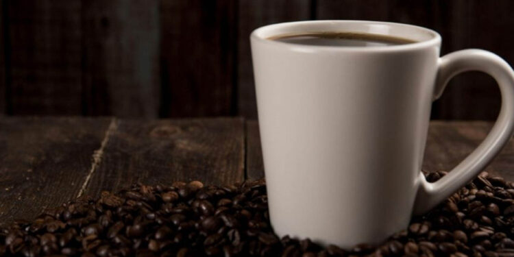 ¿A qué edad debo dejar de tomar café? Esto dice la ciencia