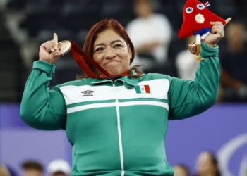 ¡Leyenda del para powerlifting! Amalia Pérez conquista bronce, la medalla 14 para México en París