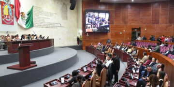 AMLO celebra la aprobación de la reforma judicial en 18 Congresos estatales; prevé publicarla el 15 de septiembre