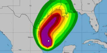 Se forma la tormenta tropical “Francine” en el Golfo de México
