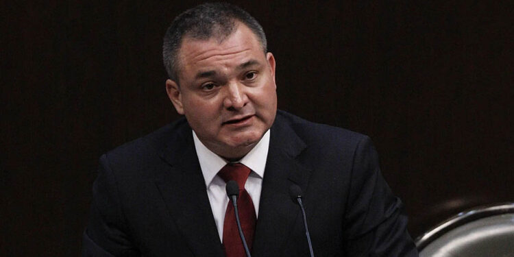 AMLO reta a García Luna a que presenté las pruebas de sus vínculos con el narcotráfico