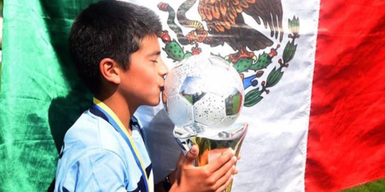 Obed Vargas, el mexicano que creció en Alaska y que renunció a EU para jugar con el Tricolor