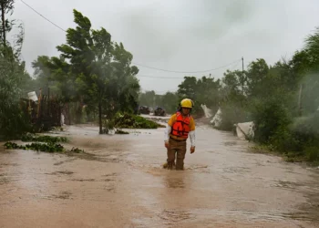 ‘Ileana’ se degrada a baja presión remanente en la costa norte de Sinaloa