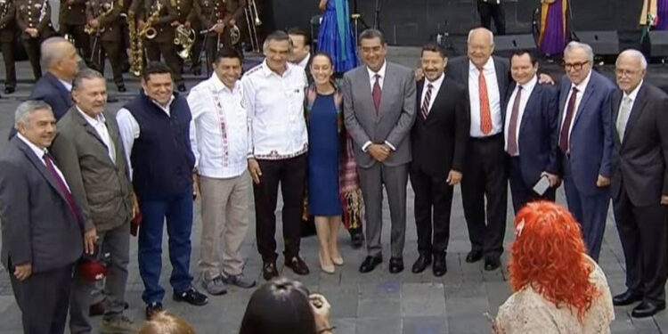 Último informe de AMLO: gobernadores, secretarios y la presidenta electa, todos los invitados al evento
