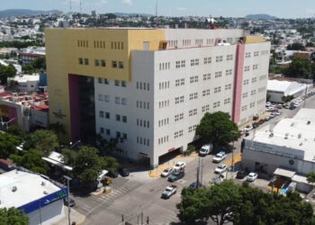 Hospital Pediátrico de Sinaloa celebra 44 años atendiendo a niños, niñas y adolescentes