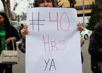 Sheinbaum promete que reducción de la jornada laboral será “gradual” y “consensuada”