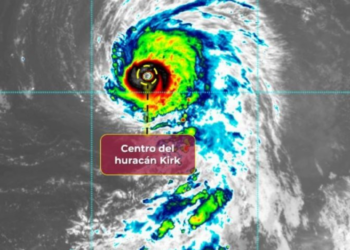 Huracán Kirk cobra fuerza y se intensifica a categoría 4: ¿Cómo afectará a México?