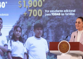 Sheinbaum anuncia nueva beca universal para alumnos de educación básica