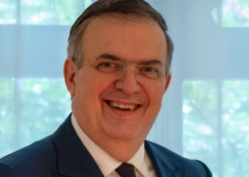 Marcelo Ebrard anuncia nombramientos en su gabinete de Economía