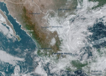 Depresión tropical 14 se suma a huracanes Leslie y Kirk en el Atlántico | Trayectoria