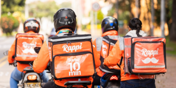 Repartidores de Rappi ganan más que médicos y abogados