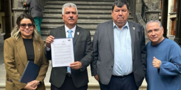 Funcionarios de la Universidad Autónoma de Sinaloa se reúnen con Secretaría de Gobernación