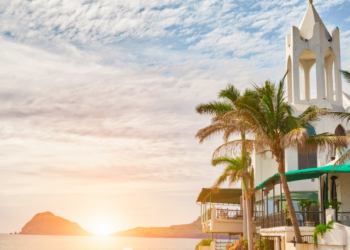 Fin de semana caluroso con nubes y claros se pronostica en Mazatlán