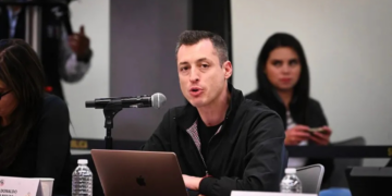 Hospitalizan al senador Luis Donaldo Colosio Riojas