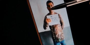 Delincuentes usan inteligencia artificial para manipular imágenes de migrantes y extorsionar a familiares