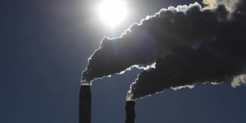 El planeta “pende de la cuerda floja” climática ante el aumento imparable de emisiones
