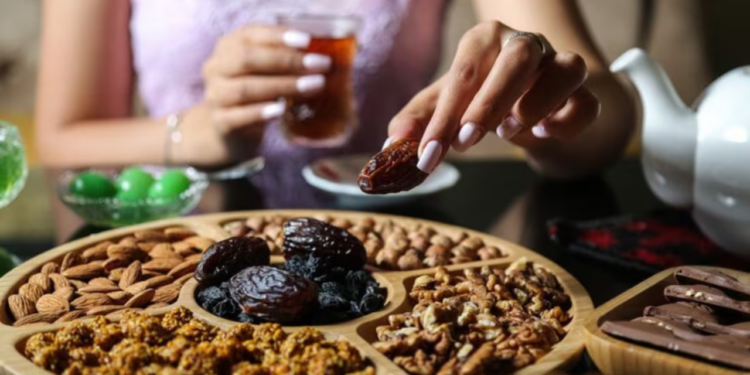 Este es el fruto seco que cambiará tus noches; combate el insomnio y protege la salud cognitiva