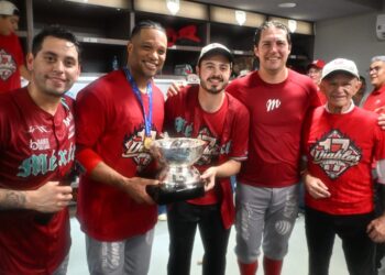 Santiago Harp es elegido Ejecutivo del Año 2024 en la Liga Mexicana de Beisbol