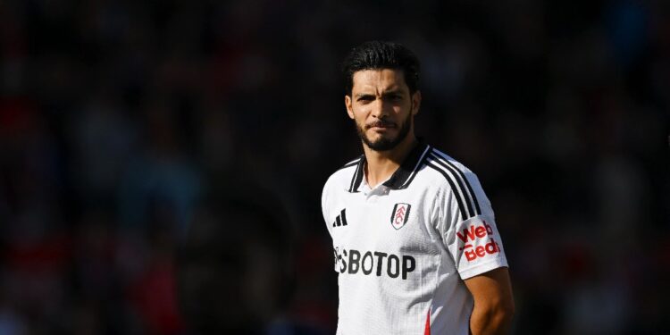 Pep Guardiola elogia a Raúl Jiménez por su buen momento con Fulham: “Está de regreso”