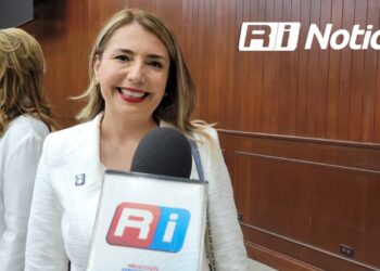 “La UAS está secuestrada por dos partidos”: Roxana Rubio