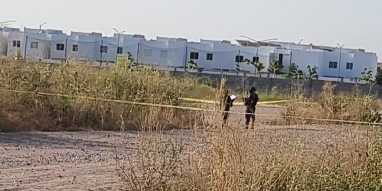 Encuentran a joven sin vida y a otro herido en Portaalegre 3 en Culiacán