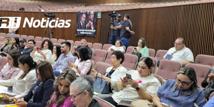 Caos vial en Culiacán por cierre de Avenida Obregón por inauguración del Festival Cultural Sinaloa 2024