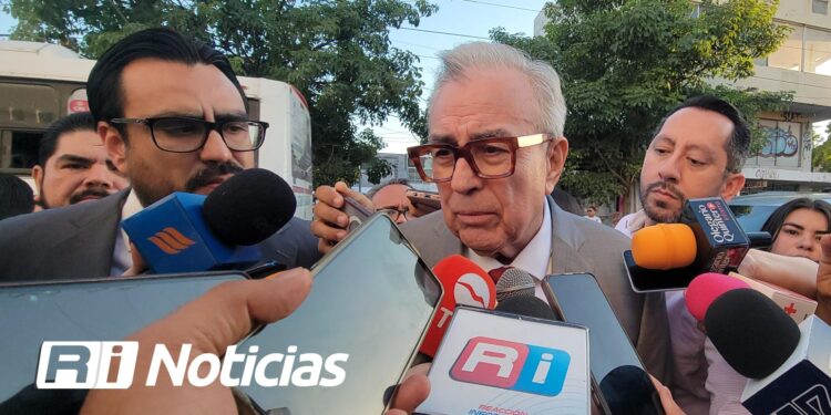 Gobernador Rocha Moya llama a nuevos presidentes municipales a trabajar en conjunto por Sinaloa