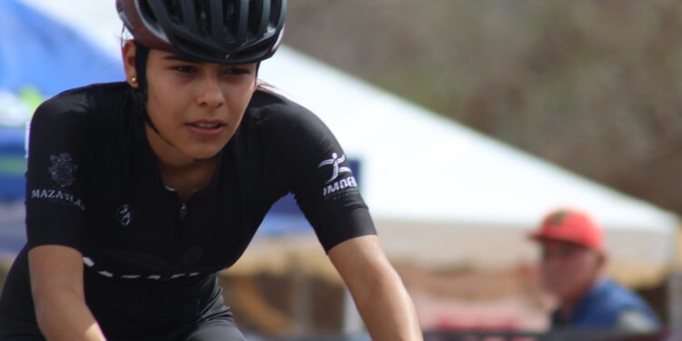 Hanna Enciso la ciclista mazatleca llegara a la UCI, en Suiza