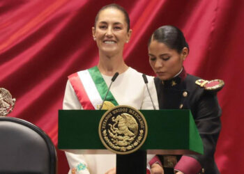 Claudia Sheinbaum presenta tres nuevos programas sociales y nuevas rutas de trenes de pasajeros