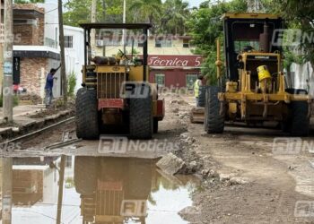 Disculpe las molestias, hombres ¿trabajando?; Colector Jabalines Norte no muestra avance a un mes de su última supervisión