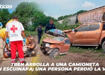 Tren arrolla a una camioneta en Escuinapa; una persona perdió la vida