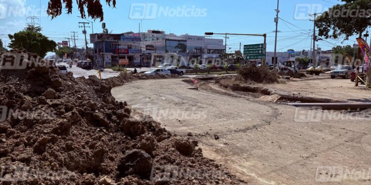 Trabajos de colector en Av. De Las Torres y Clouthier, en Mazatlán, “caminan” a paso lento