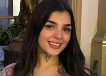 Karely Ruiz responde a quienes las critican por tomarse fotos embarazada: “No le hago daño a nadie”