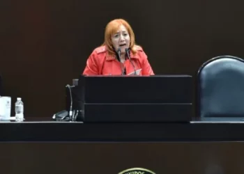 Renovación de la CNDH: sin “línea directa”, Rosario Piedra suma apoyos en el Senado