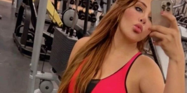 Feminicidio de “La Barbie Regia”: captan a la última persona que entró a su casa