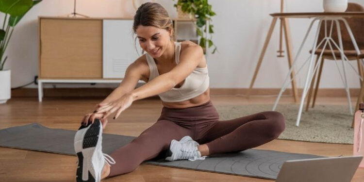 Rutina de 15 minutos de ejercicios en casa para hacer todas las mañanas y no subir de peso