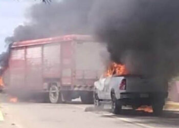 Tabasco vive jornada violenta, queman autos y comercios