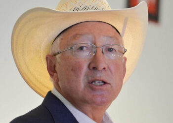 Embajador Ken Salazar se compromete a trabajar con Claudia Sheinbaum para una agenda integral