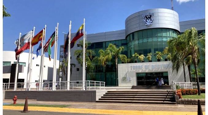 Cambio temporal en la Rectoría de la UAS: Candelario Ortiz Bueno asume la dirección interina