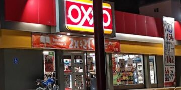 Sujetos roban un OXXO en Culiacán; los delincuentes son detenidos