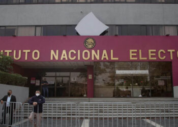 INE urge al TEPJF pronunciarse sobre suspensiones contra la reforma judicial