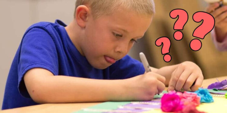 Este es el profundo significado de sacar la lengua mientras escribes