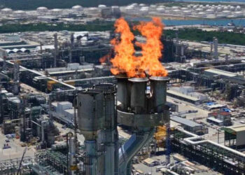 Pemex asegura que “todavía falta” para que refinería Dos Bocas funcione al 100%